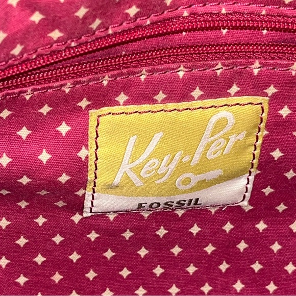 Fossil Key Per RED Handbag Purse Cranberry QUILTED Fabric Brown Leather TOTE 15” - Picture 8 of 14